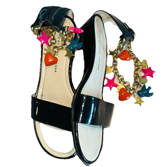 Vintage Marc Jacobs The Charm BraceletBlack Patent Leather Sandals Heels 37.5 - Picture 1 of 6